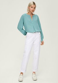 QS MIT AUSSCHNITT - Tunika