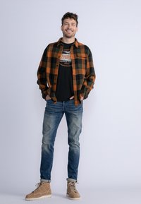 Petrol Industries CHARLESTON - Overhemd - almond