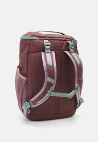 Patagonia REFUGITO DAY PACK 18L UNISEX - Nahrbtnik - stormy mauve
