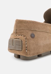 Jack & Jones JFWJENSEN - Mocassins - taupe gray