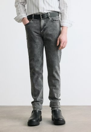 Calvin Klein Jeans SLIM TAPER - Slim fit jeans - oyster grey