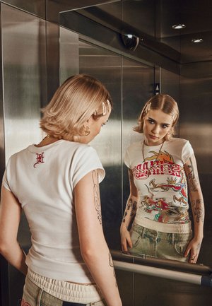 Ed Hardy VARSITY DRAGON CAP SLEEVE TEE - T-shirt print - ecru