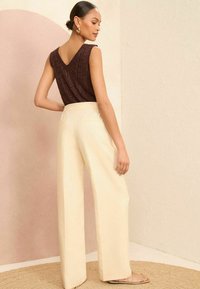 Love & Roses ELASTICATED WAIST WIDE LEG - Hlače - ivory white