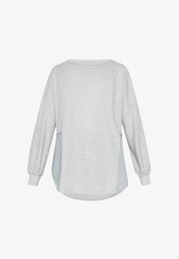 Seleccionado, medium grey