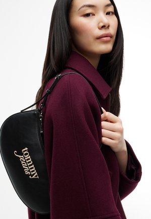 Tommy Jeans, MUST SHOULDER BAG - Käekott - black