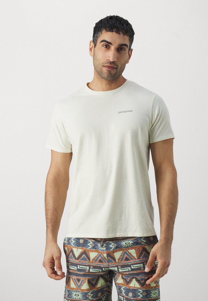 Patagonia - FITZ ROY ICON TEE - Basic T-shirt - birch white, Enlarge