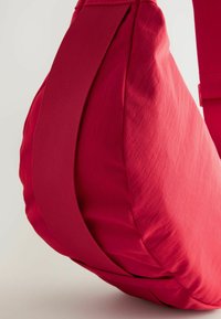 Next LARGE SLING - Skuldertasker - red