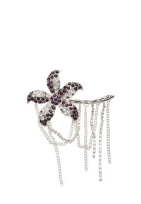 Fermaglio per capelli a forma di fiore in argento con strass viola e trasparenti, caratterizzato da catene pendenti di diverse lunghezze e dettagli scintillanti.