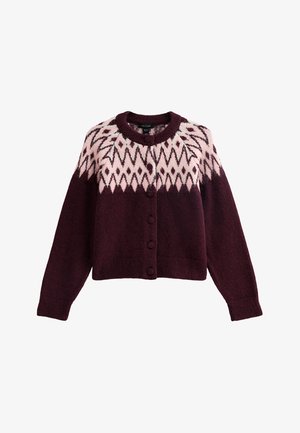 Cardigan en tricot bordeaux avec un col rond, un empiècement à motif rose clair et noir, et cinq boutons sur le devant. Manches longues.