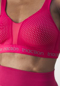 triaction by Triumph ENERGY LITE EXTREME SUPPORT - High support sports bra - pink