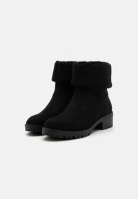 Anna Field Botines - black