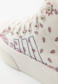 adidas Originals Zapatillas altas - off-white