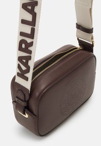 KARL LAGERFELD - Torba na ramię