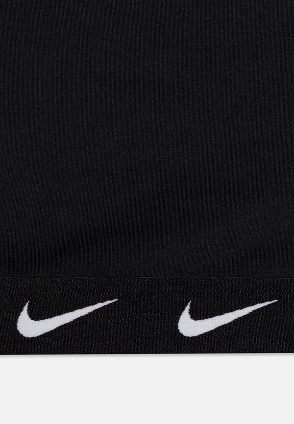 DF ONE BRA - Sports bra3