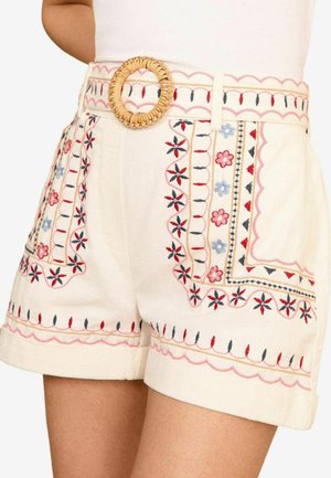 Love & Roses EMBROIDERED BELTED - REGULAR FIT - Pantaloni scurți - ivory white