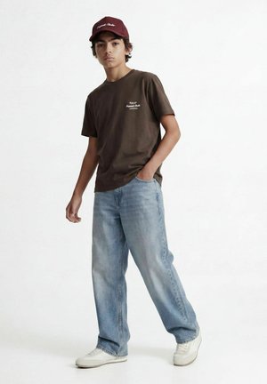 Jack & Jones Junior, JORNORREBRO TYPO TEE SS CREW NECK SN JNR - Print T-shirt - java