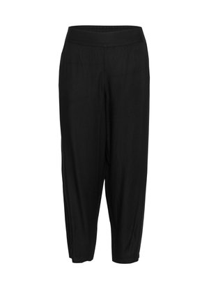 Melni īsie bikses ar gludu tekstūru, kas aprīkotas ar elastīgu jostasvietu un brīvi pieguļošu siluetu. Nav redzamu rakstu vai aparatūras detaļu.