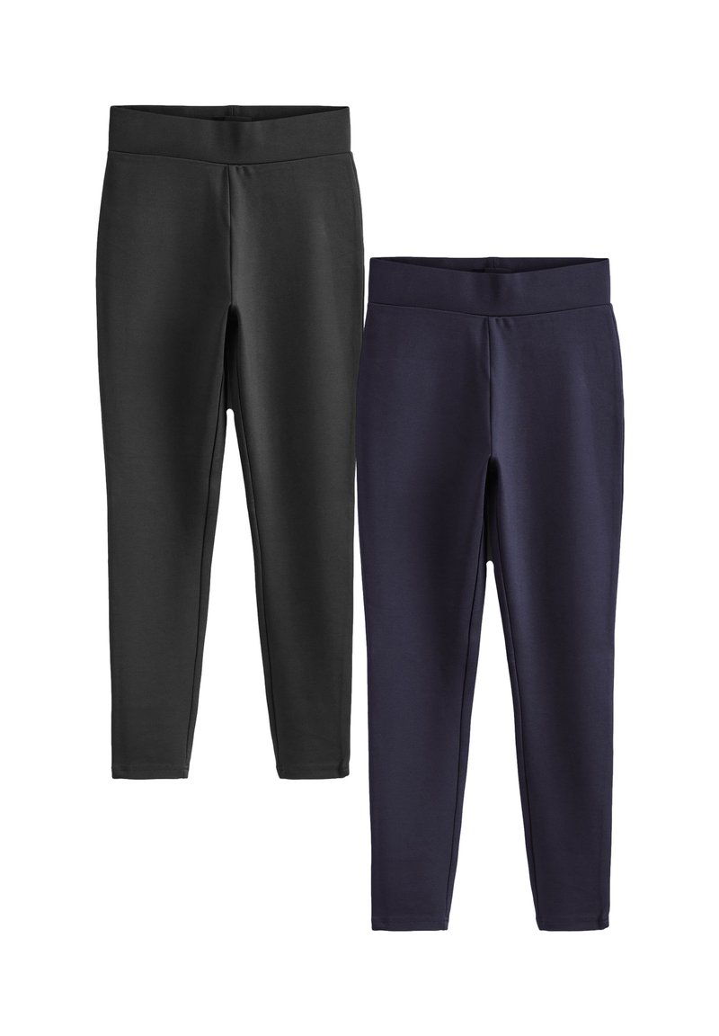 Twee paar leggings: één zwart en één donkerblauw. Beide met een brede tailleband en een gladde, elastische stofstructuur.