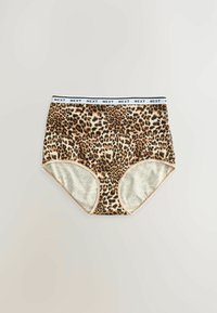 Majtki w leopardzie z wysokim stanem, wykonane z miękkiego materiału, z białym elastycznym pasem zdobionym czarnym napisem oraz beżowymi akcentami na brzegach.