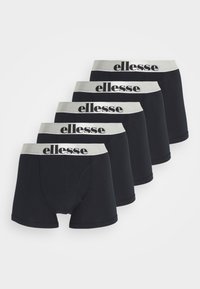 Schwarze Boxershorts im Fünferpack, mit einem silbernen elastischen Bündchen und dem "ellesse"-Logo. Aus glattem Baumwollmaterial, im Standardfit-Design.
