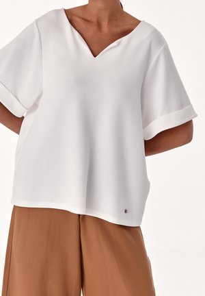 Blouse - off-white