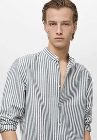 Mango CHENNAIR - Camicia - royal blue