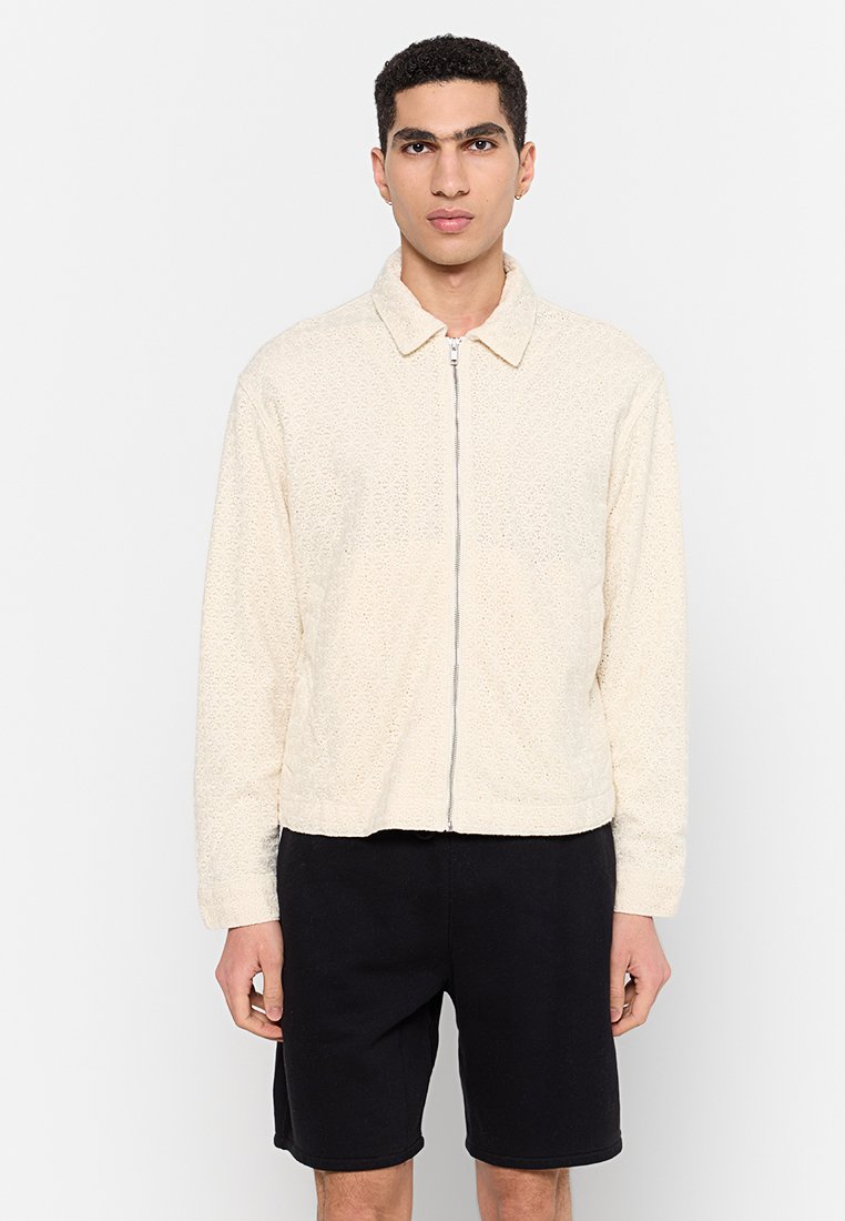Abercrombie & Fitch Lichte jas crème Abercrombie & Fitch Lichte jas crème