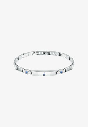 Stahlarmband mit ineinandergreifenden Gliedern, ausgestattet mit einer glatten rechteckigen Platte und blauen Akzenten auf beiden Seiten. Graviertes Emblem in der Mitte.