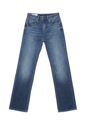 Blå straight-leg denimjeans med fem lommer, knaplukning og synlige sømme, lagt fladt på en hvid baggrund.