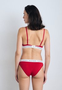 Thumbnail Image 4