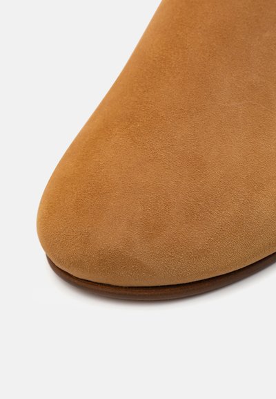 GIABORGHINI JUNE - Chaussons - brown