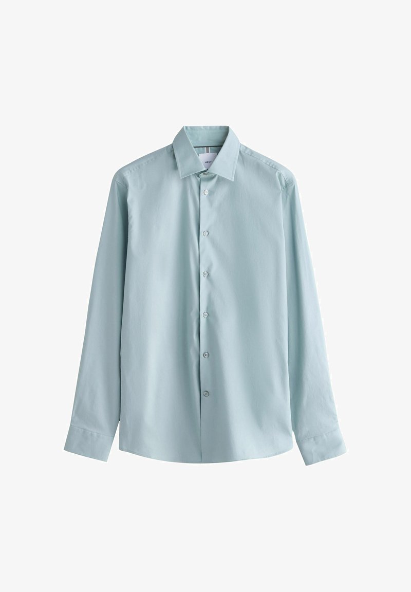 Lichtblauw overhemd met lange mouwen en knopen, met kraag, weergegeven op een witte achtergrond zonder zichtbare kreukels of patronen.