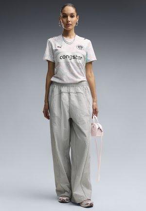 Puma, FC ST. PAULI, różowy