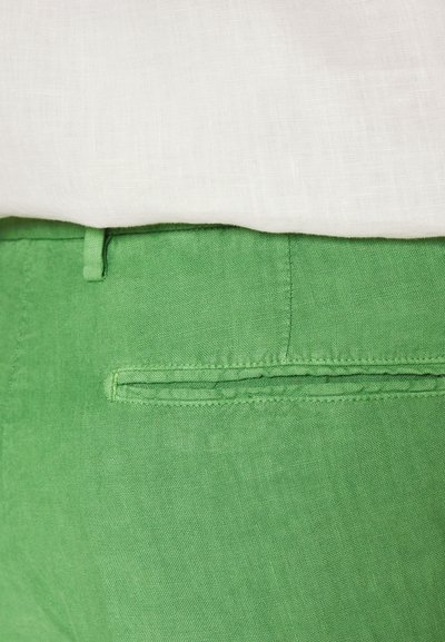 Boglioli Short - green