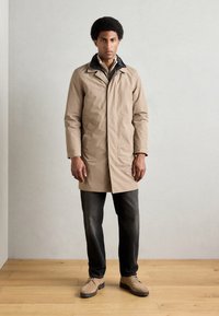 Lindbergh COAT DETACHABLE COLLAR - Cappotto invernale - dark sand