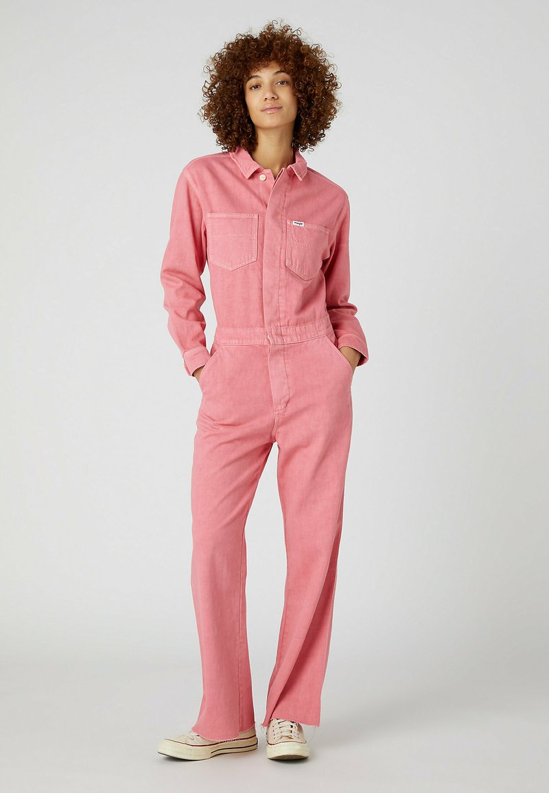 Wrangler CJ KICK FLARE COVERALL Jumpsuit desert rose/light pink
