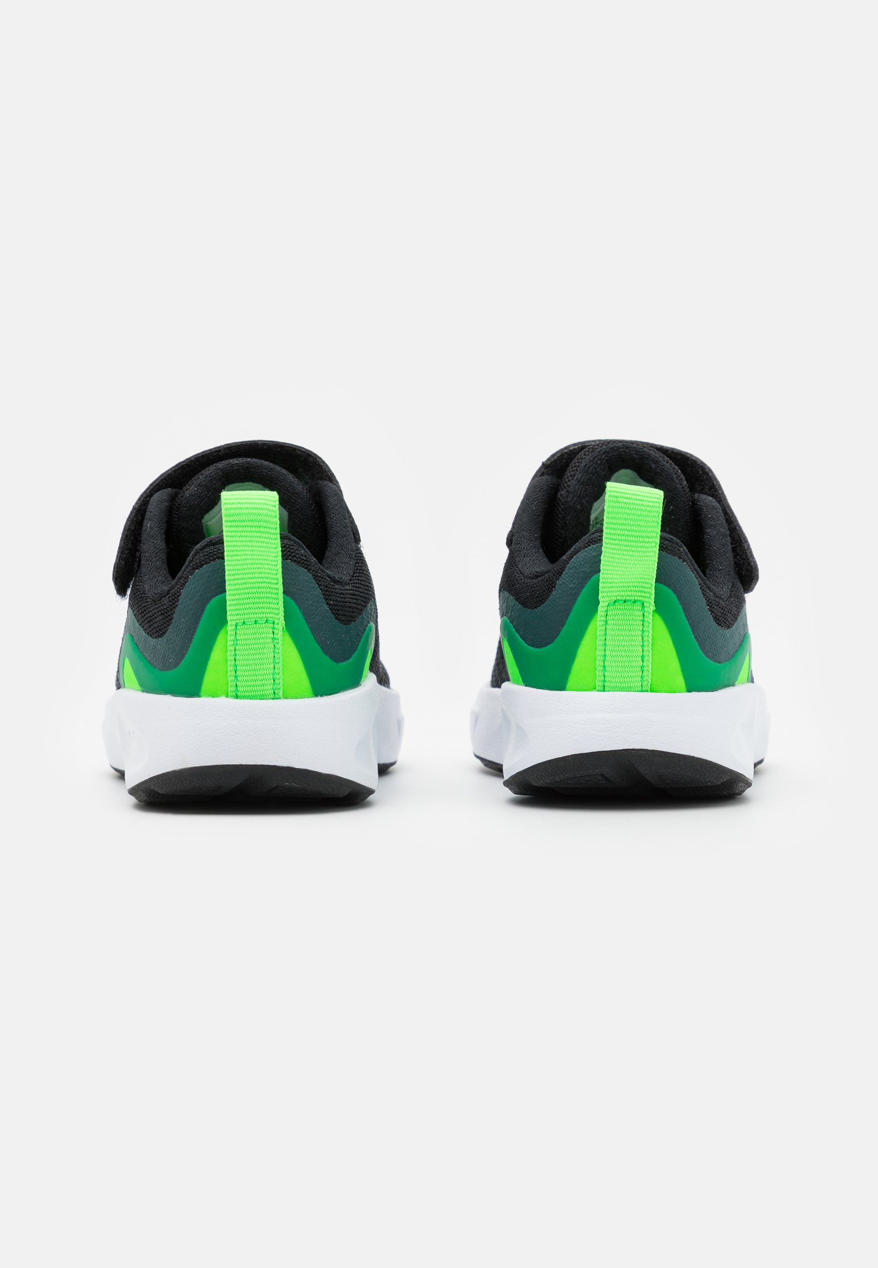 Nike Sportswear WEARALLDAY UNISEX - Trainers - black/chrome/green  strike/black - Zalando.co.uk