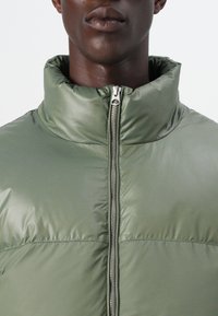 Replay WINTER PUFFER - Winter jacket - army green