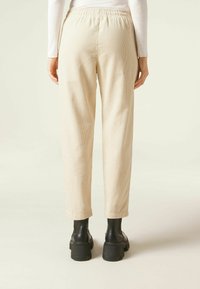 Calzedonia Pantalon classique - camel