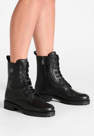 Schnürstiefelette - black