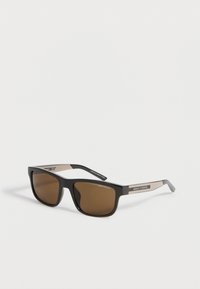 Επιλέχθηκε, brown