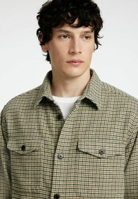 Selected Homme SLHLOOSEPABLO OVERSHIRT - Skjorta - putty