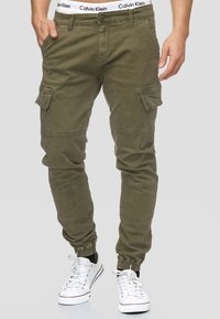 INDICODE JEANS - AUGUST - Cargobukser - army Miniaturebillede 1