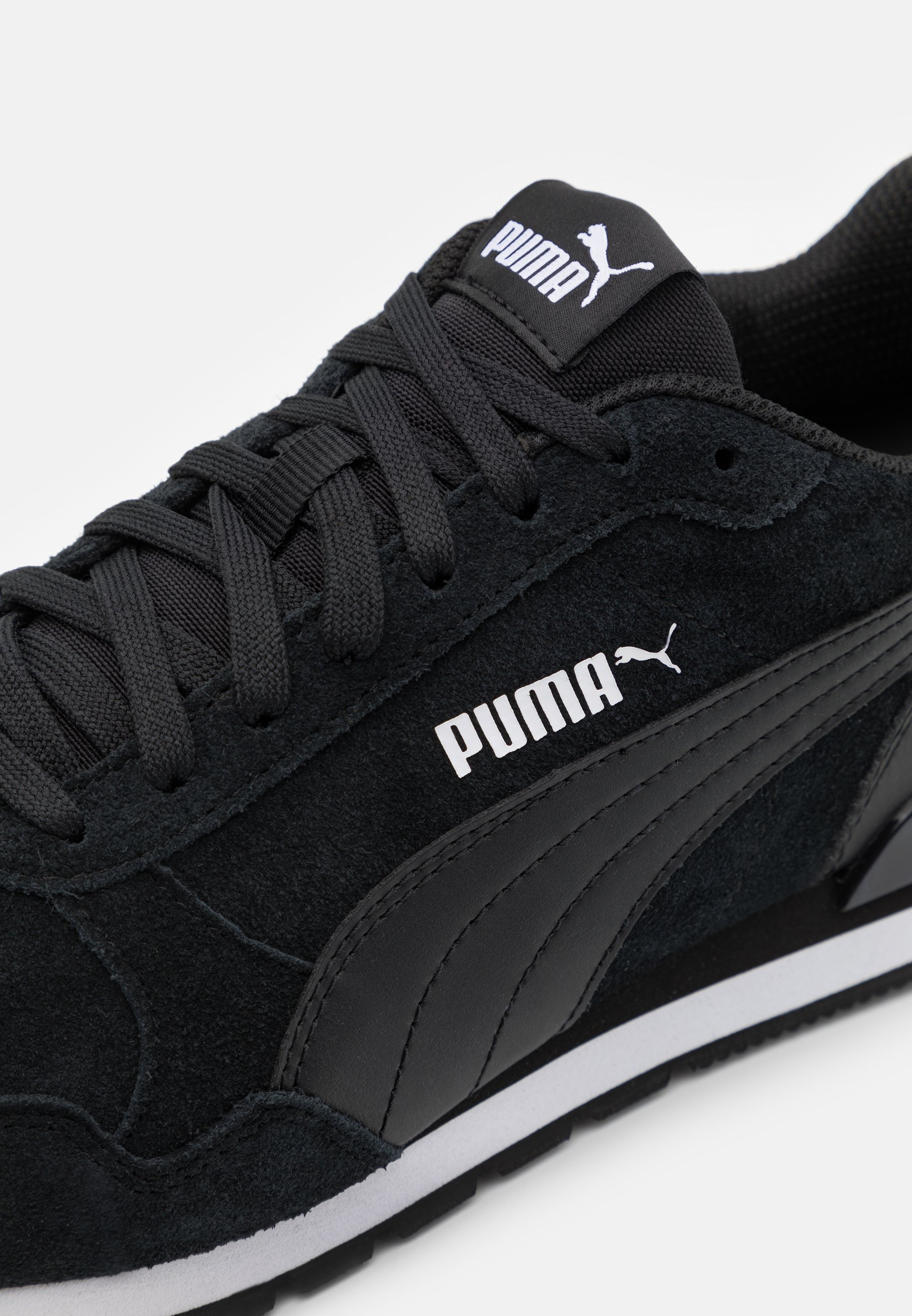 puma st runner black