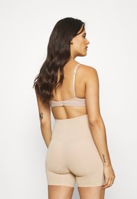 Lindex MOM BIKER - Odjeća za oblikovanje - beige
