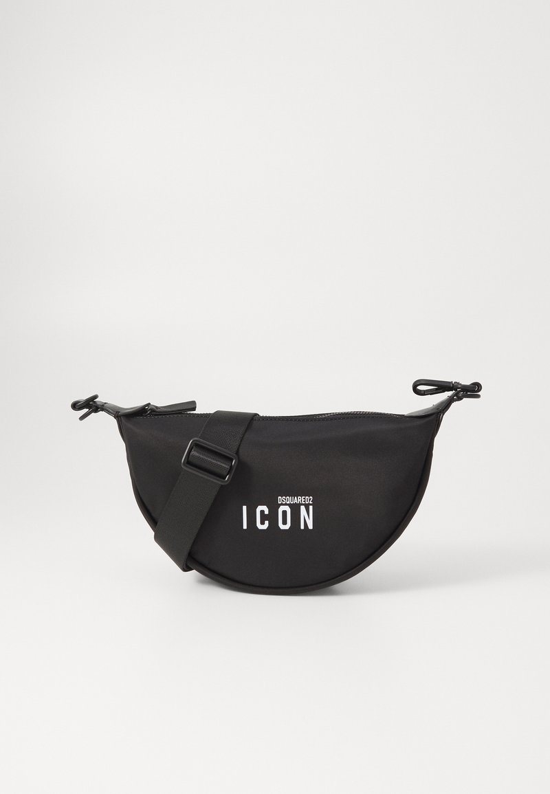 Must mustr kangas vöökott poolringikujulise disainiga, reguleeritava rihmaga ja esiküljel silmapaistev valge "ICON" tekstilogo. Lukuga sulgur.