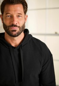 Next REGULAR FIT - THERMAL LONG SLEEVE SET - Pyjamas - black