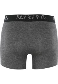 Šedé boxerky s černým páskem, na kterém je stříbrný nápis "Phil & Co." Hladký materiál s přiléhavým střihem a středně vysokým pasem.