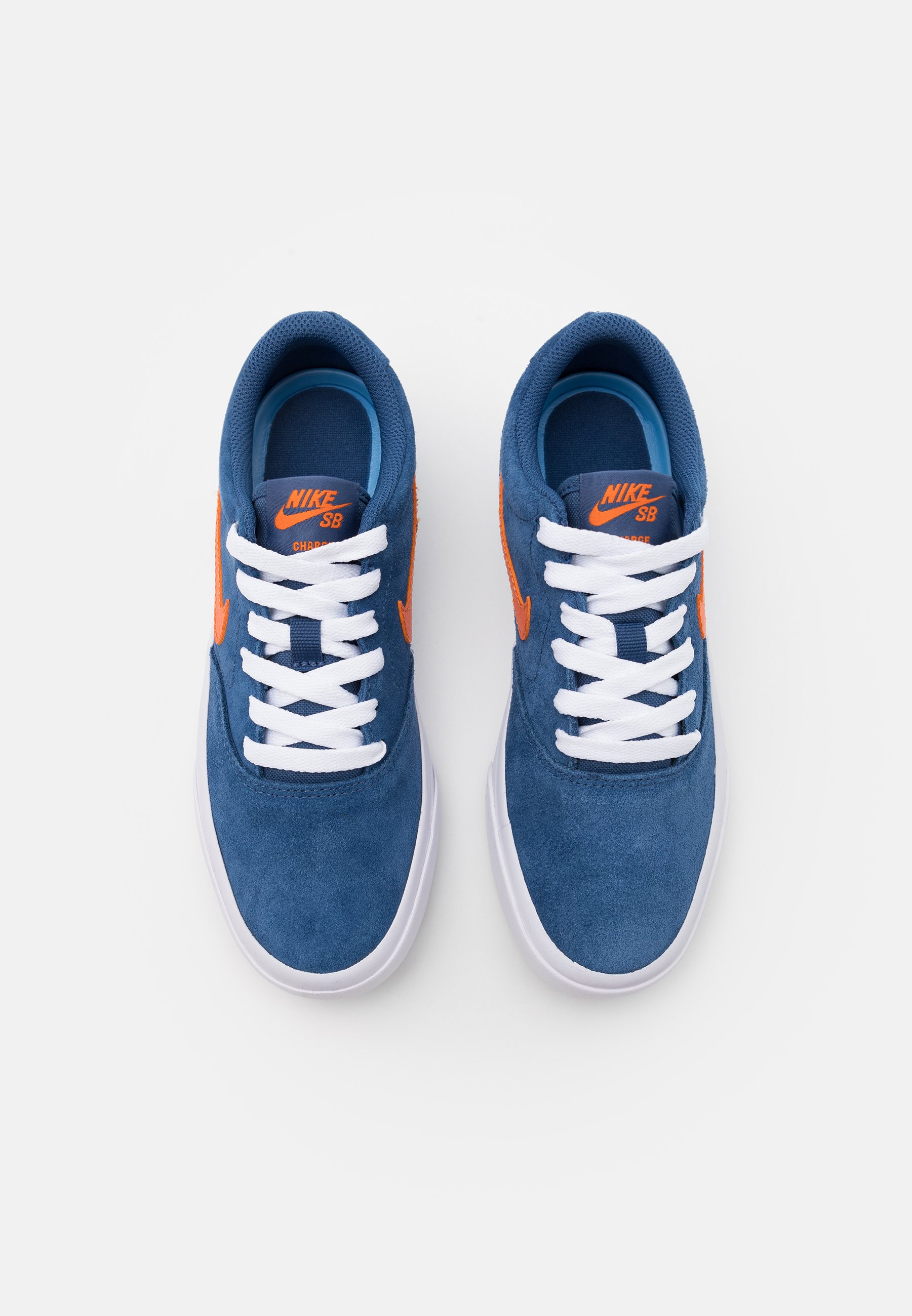 Nike SB CHARGE UNISEX - Sneakers laag - mystic  navy/starfish/white/black/donkerblauw - Zalando.nl