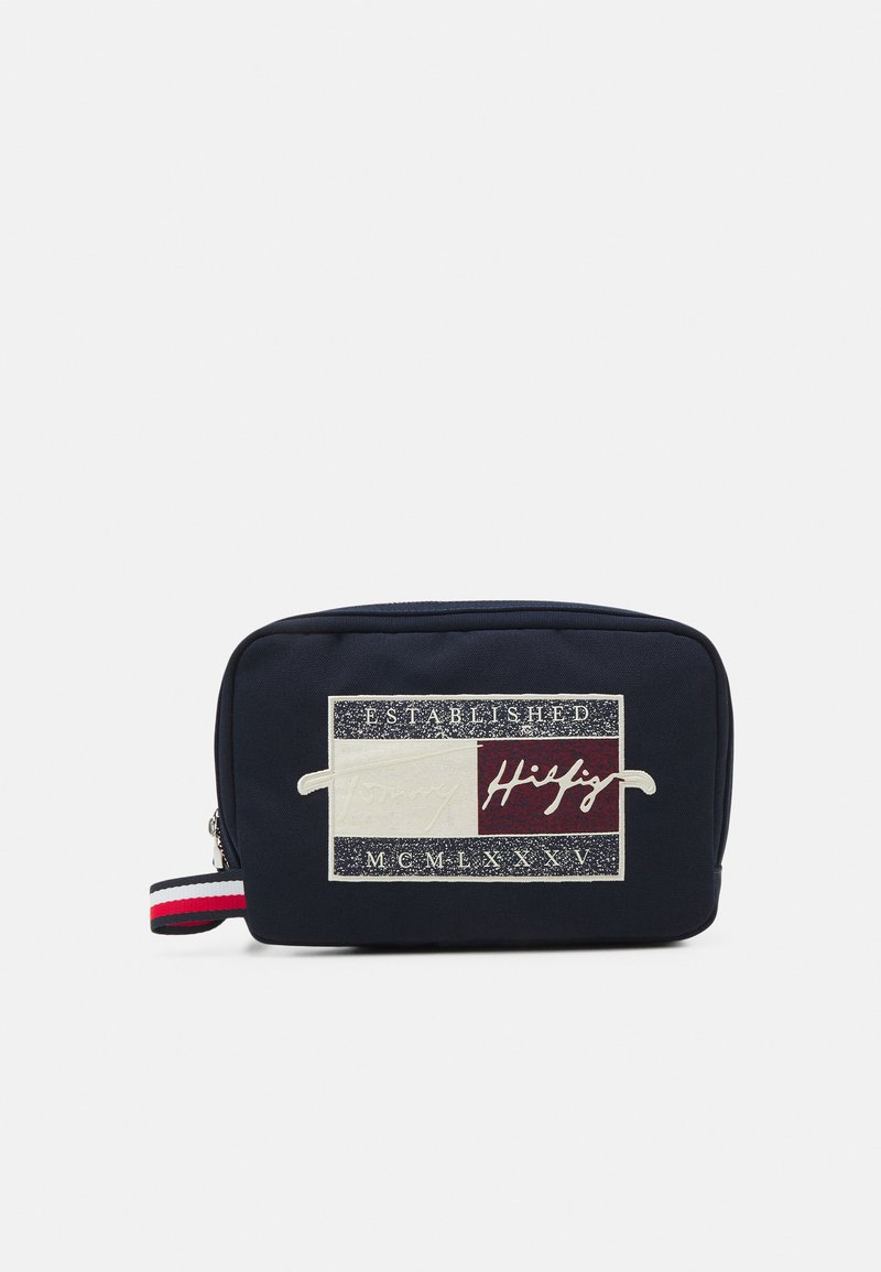 Tommy Hilfiger SIGNATURE WASHBAG Wash bag desert sky/dark blue